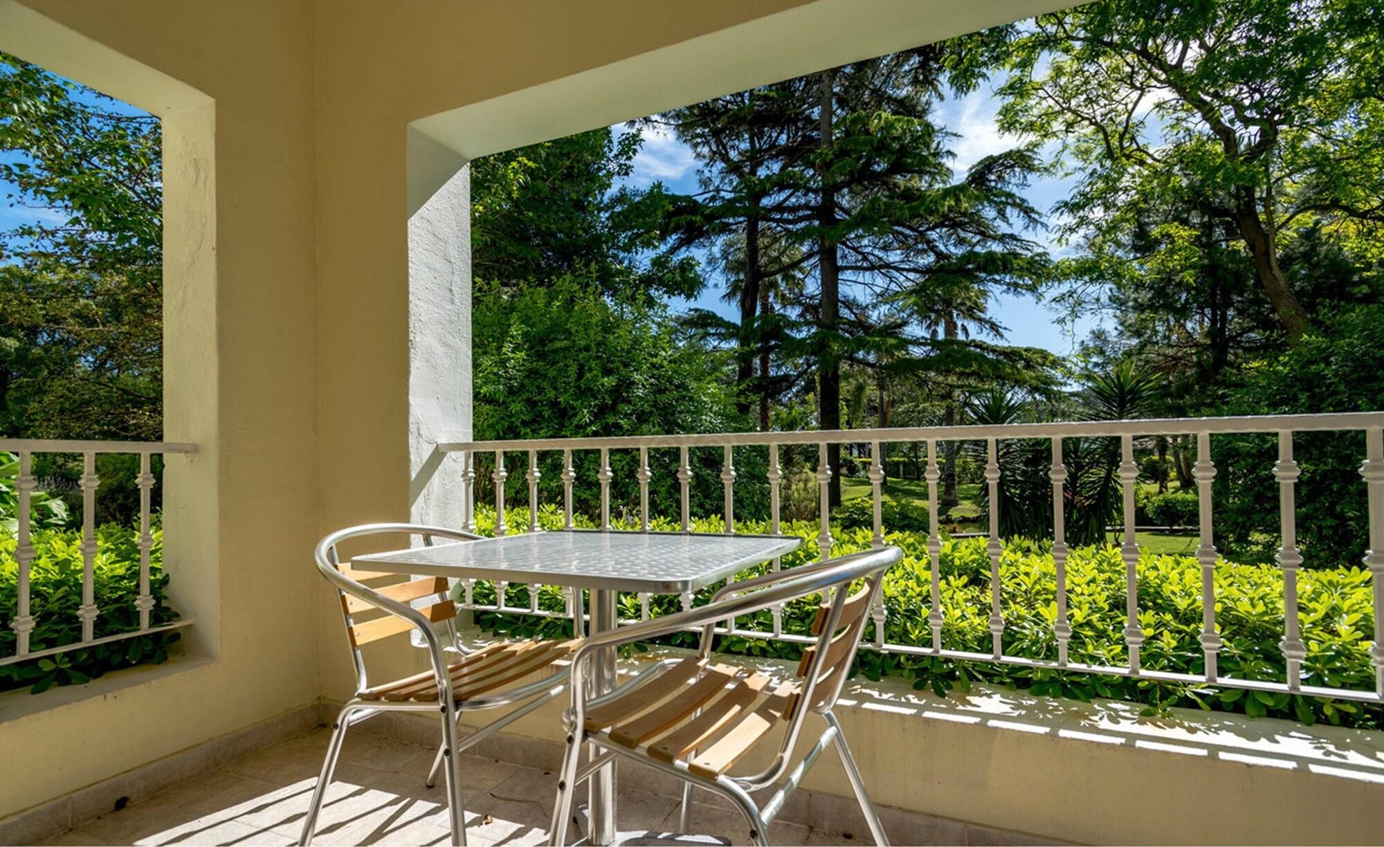 Parque Hotel Jean Clevers Punta del Este Exterior photo A balcony