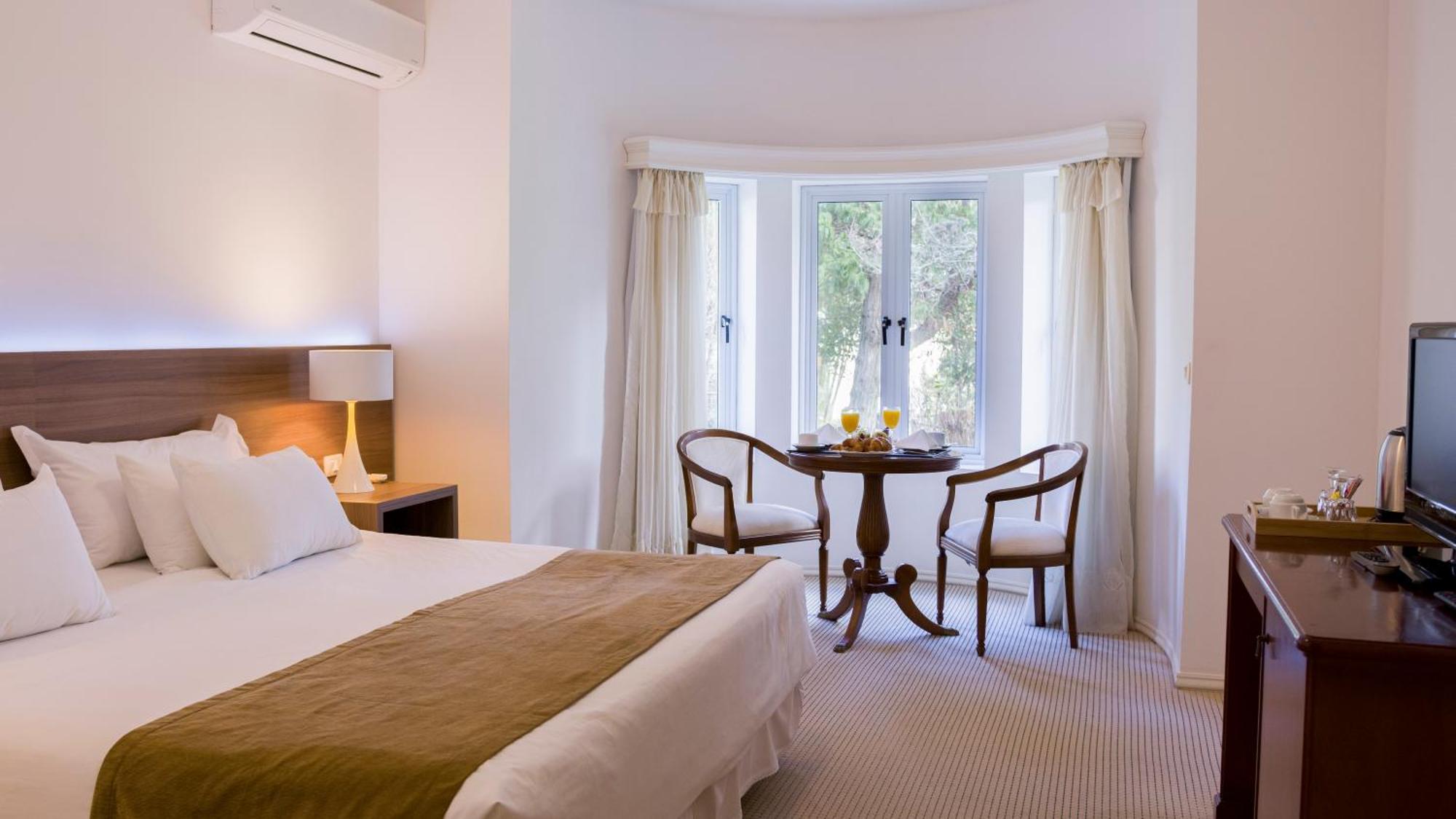 Parque Hotel Jean Clevers Punta del Este Exterior photo A room at the hotel