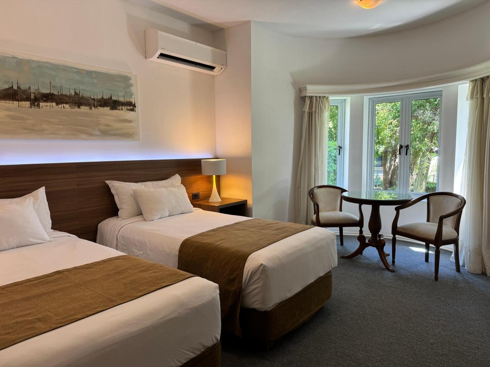 Parque Hotel Jean Clevers Punta del Este Exterior photo A room at the hotel