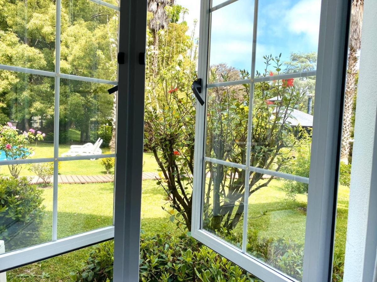 Parque Hotel Jean Clevers Punta del Este Exterior photo A window with double glazing